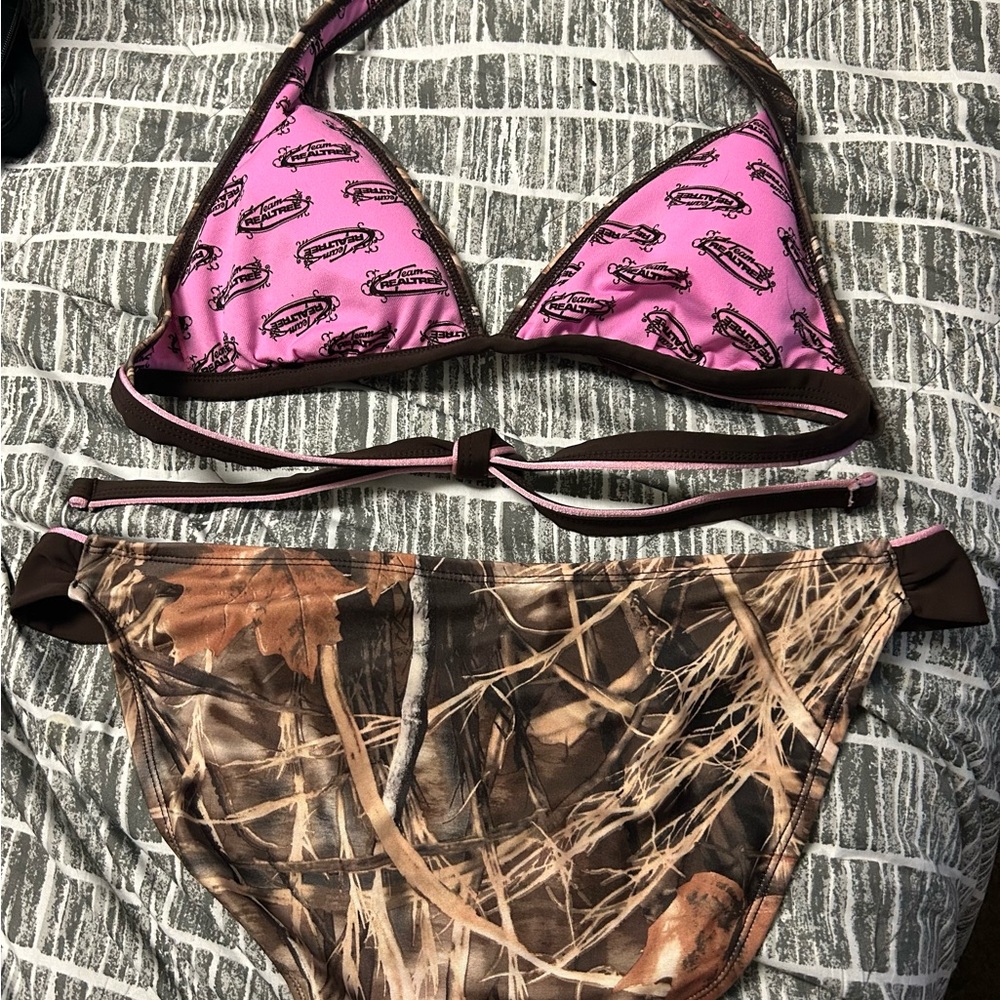 Realtree Camouflage Bikini - Picture 2 of 9